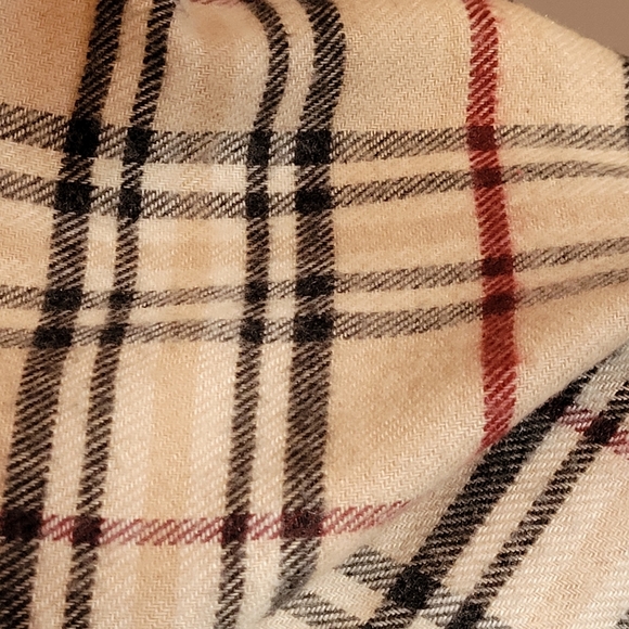 VFRASS CASHMINK  Unisex Blk,White, Red,Beige Fringed Scarf - Picture 2 of 6